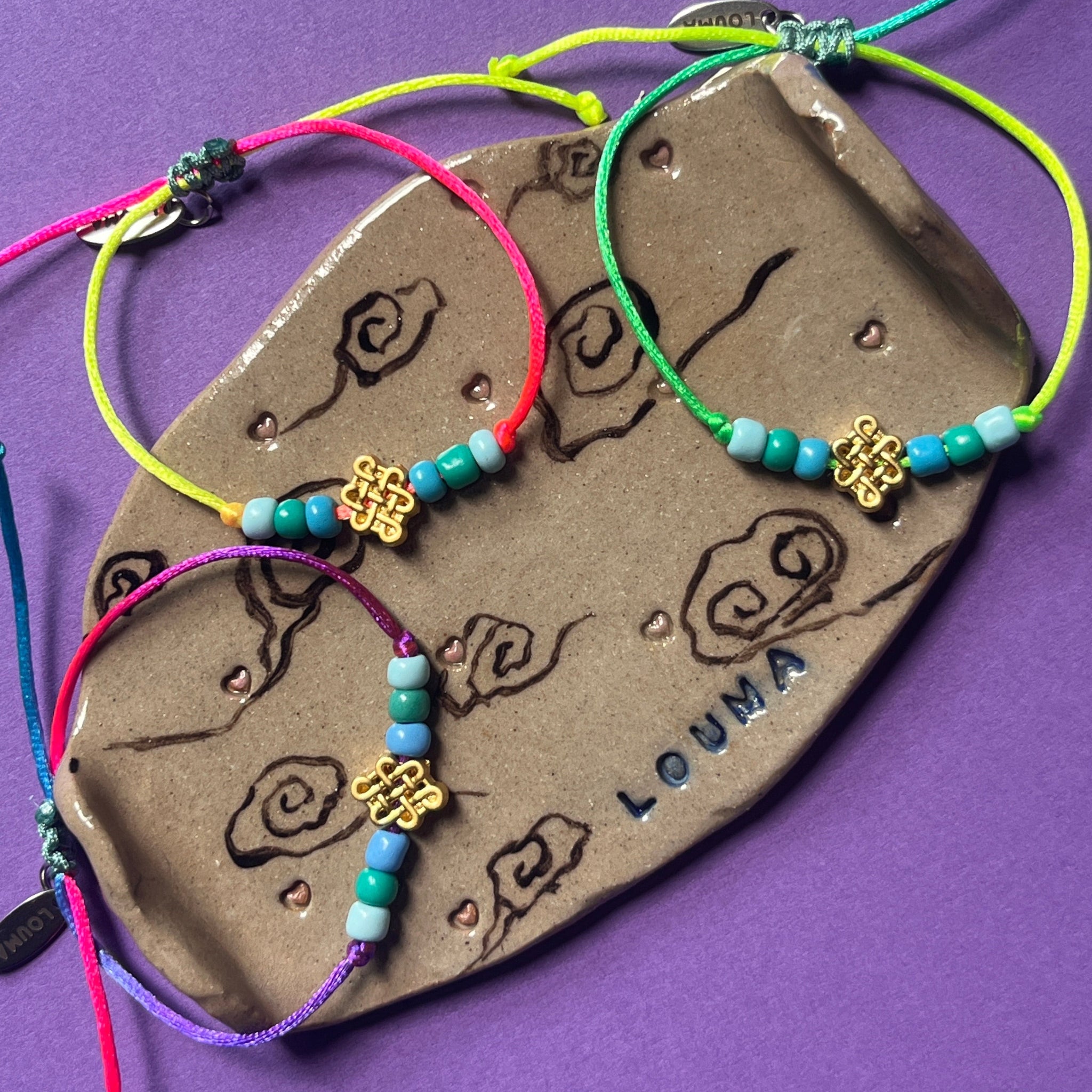 Mind Kids Bracelet - Gold Plated Bead & Glass Pearls